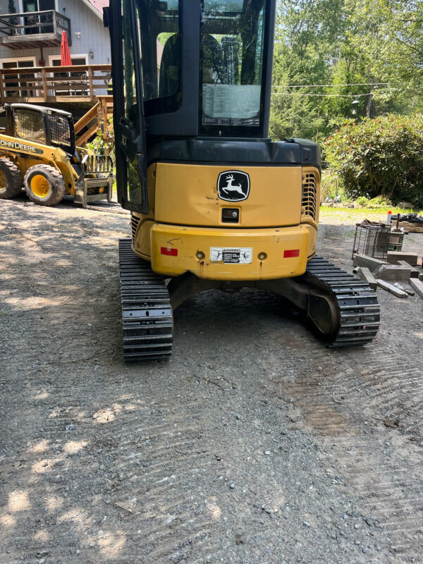 John Deere 35D conversion d Steel tracks for a John Deere 35D