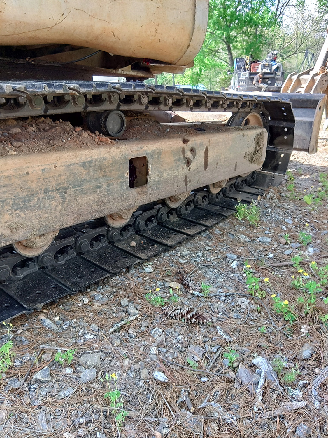 Takeuchi TB045 Steel Tracks - VIQAN Replacement Parts for Heavy Equipment - Rubber and Steel Tracks