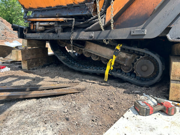 Leeboy Paver 8520B rubber track. VIQAN Replacement Parts for Heavy Equipment - Rubber and Steel Tracks