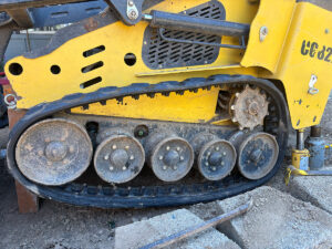 Rubber track Cougar CG827 - Viqan Replacement Tracks & Undercarriage Parts for Heavy Equipment