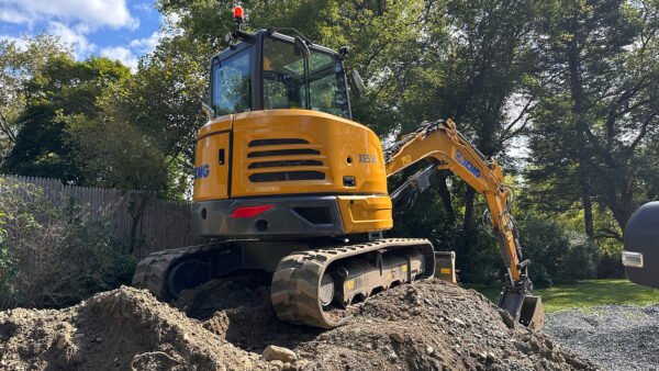 XCMG XE55U Rubber Track